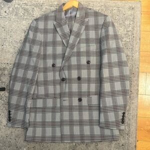 This is a 2 piece statement suit.